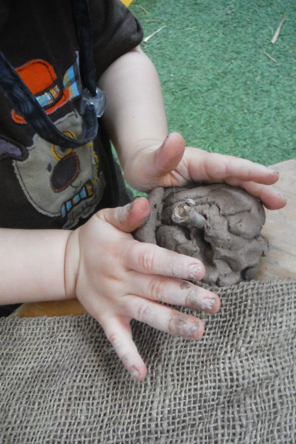 Toddler - Clay exploration